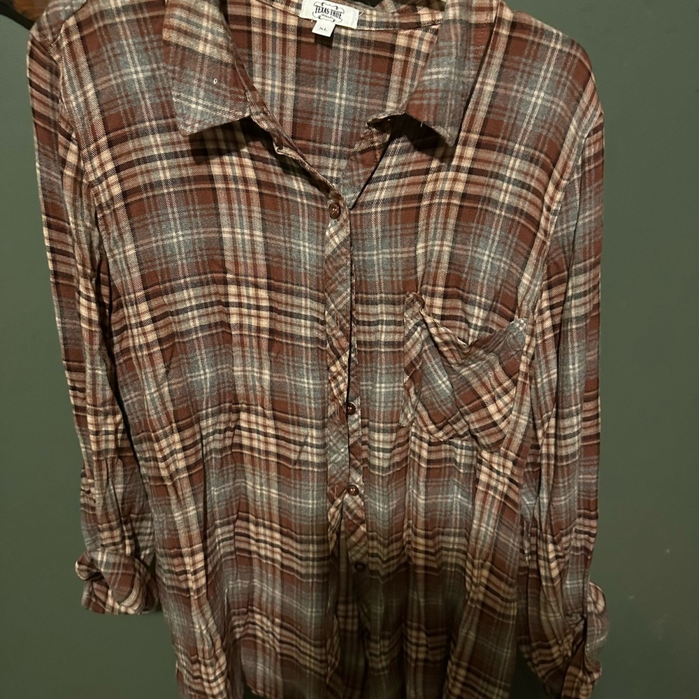 Women's Plaid Button Down Shirt